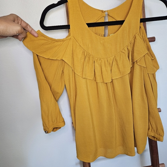 Anthropologie Maeve Brearly Open Shoulder Shirt - Picture 5 of 14